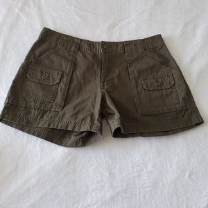Cabela's 7 Pocket Hiker Shorts Green